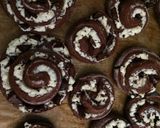 Csokis-túrós csiga recept fázis 5 fotója