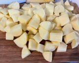 Une image de l'étape 7 de Sauté de porc aux pommes de terre, ananas et trévise.