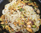 Foto del paso 7 de la receta: Fideos con verduras y almendras