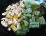 Foto langkah ke 1 dari resep Onigiri isi tempe balado.