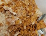 A picture of step 1 of Linseed & crunchy nut Cornflakes deep fried Chicken. 😀.