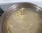 Foto del paso 1 de la receta: Fideos con brócoli, queso y crema