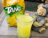 A picture of step 3 of Pineapple Drink.