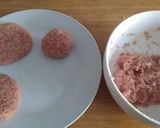 A picture of step 1 of Beef burger.