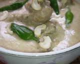 A picture of step 7 of White Chicken Qorma Restaurant style recipe !.