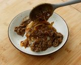 Foto langkah ke 6 dari resep Sapi Saus Lada Hitam / Black Pepper Beef Devina Hermawan.