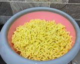 Foto langkah ke 1 dari resep Mie Goreng Tepung — Bamischijf.