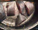 Foto del paso 5 de la receta: Sargo con crema de Mejillones y Langostinos