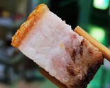 รูปขั้นตอนการทำที่ 9 ของ หมูกรอบฮ่องกง (แบบทอด)