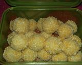 Foto langkah ke 4 dari resep Bola~bola ubi keju.