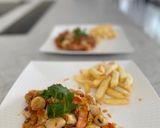 A picture of step 5 of Spicy Scallops & Prawns.