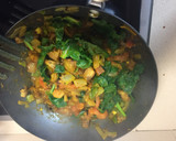 Foto del paso 5 de la receta: Pasta integral con verduras