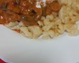 Gombapaprikás hagymás nokedlivel recept fázis 7 fotója
