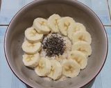 Foto langkah ke 2 dari resep Oatmeal Pisang Susu.