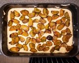 Szilvás mámor-piskóta rozmaringos-szilvaszósszal recept fázis 26 fotója