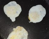 Foto langkah ke 3 dari resep Telur Puyuh Tepung Krispi Yummy.