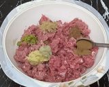 A picture of step 2 of Fry Mince (Bhuna Qeema).