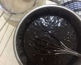 Foto langkah ke 3 dari resep Fudgy & Shiny Brownies.