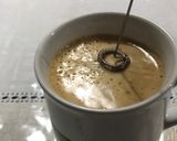 Foto langkah ke 4 dari resep Bulletproof coffee with almond milk.