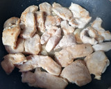 Foto del paso 1 de la receta: Pechugas de pollo al roque sin nata🧀🐔