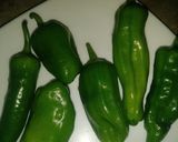 A picture of step 1 of Stuffed chillies.