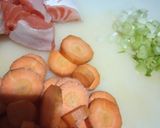Foto langkah ke 1 dari resep Sup salmon super simple.