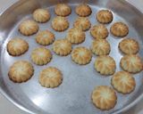 صورة لخطوة 2 من وصفة معمول القطر (معمول شامي)