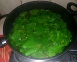 Foto langkah ke 3 dari resep Bupet (Bunga PEpaya Teri) daun singkong.