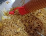 Foto langkah ke 6 dari resep Bihun Goreng ala Solaria.