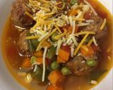 A picture of step 1 of Meatball soup.