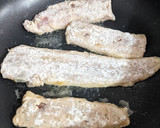 Foto del paso 3 de la receta: Merluza en salsa de tomate