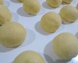 Foto langkah ke 2 dari resep Donat tape empuk banget.