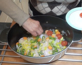 Foto del paso 5 de la receta: Merluza con Verduras en Cocotte