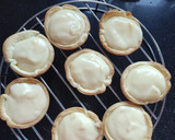 Foto del paso 4 de la receta: Tartaletas de crema pastelera y fruta
