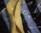 Foto langkah ke 4 dari resep Bolen pisang.