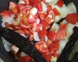 Foto del paso 1 de la receta: Sopa de tortilla