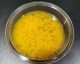 A picture of step 3 of Orange Chia Seed Ice Cubes.