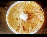 A picture of step 8 of Aloo paratha.