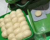Foto langkah ke 6 dari resep Bomboloni isi cappucino.