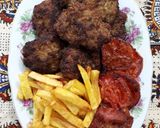 عکس مرحله 2 از دستور کتلت با گوجه و سیب زمینی سرخ شده