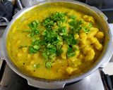 A picture of step 4 of Cabbage Muthiya in Gravy.