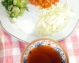 Foto langkah ke 1 dari resep Orak-Arik Telur Tomat 🍅.