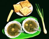 A picture of step 10 of Spring Onion Soup.