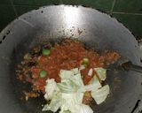 Foto langkah ke 2 dari resep Nasi goreng pedas rumahan.