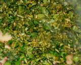A picture of step 1 of Matar methi ki sabji.