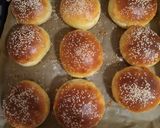 Hambi zsemle recept fázis 1 fotója