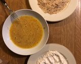 Rántott lepényhalfilé édes burgonya pürével, párolt brokkolival és főtt krumplival recept fázis 3 fotója