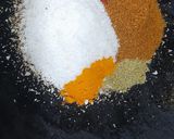 A picture of step 1 of Kala chana sabji with puri.