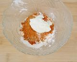 A picture of step 3 of Tandoori baby potatoes with corn flour masala.