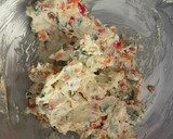 Foto del paso 2 de la receta: Champiñones rellenos horneados! Snack saludable y súper fácil